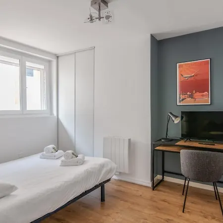 Superb Studio In The Heart Of - Welkeys Apartamento *